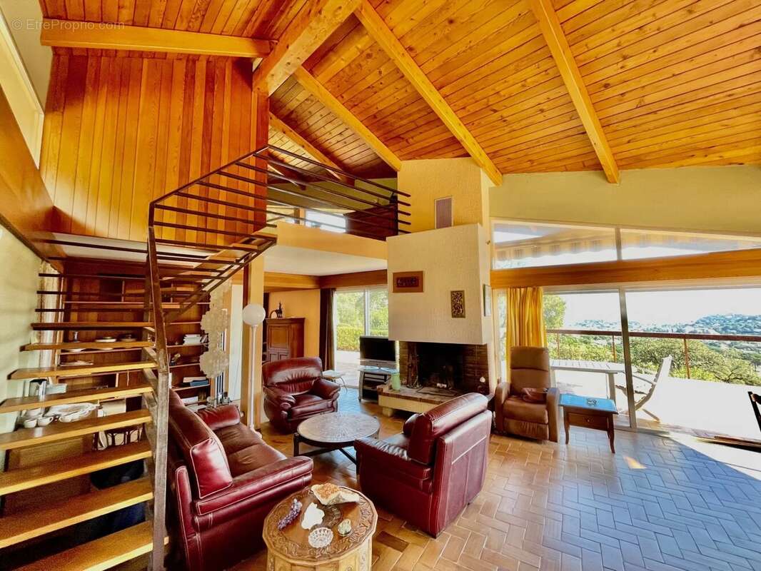 Maison à CAVALAIRE-SUR-MER