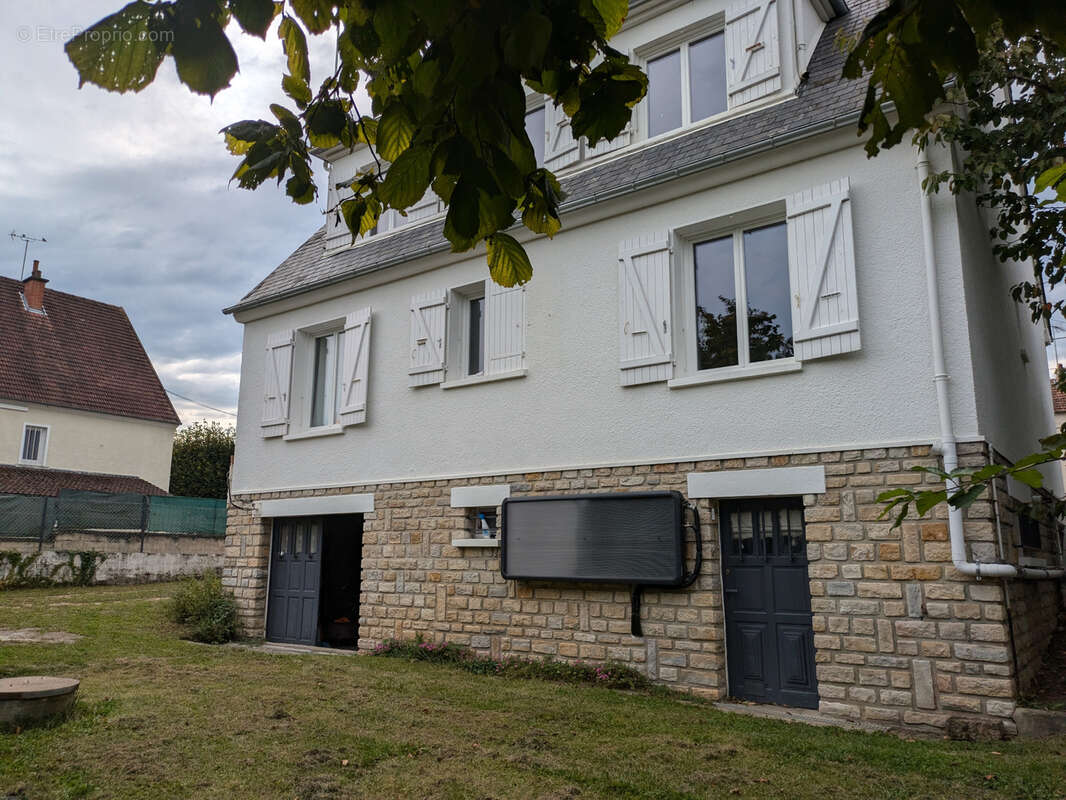 NEVERS Maison Indépendante T.6 Jardin - photo 12