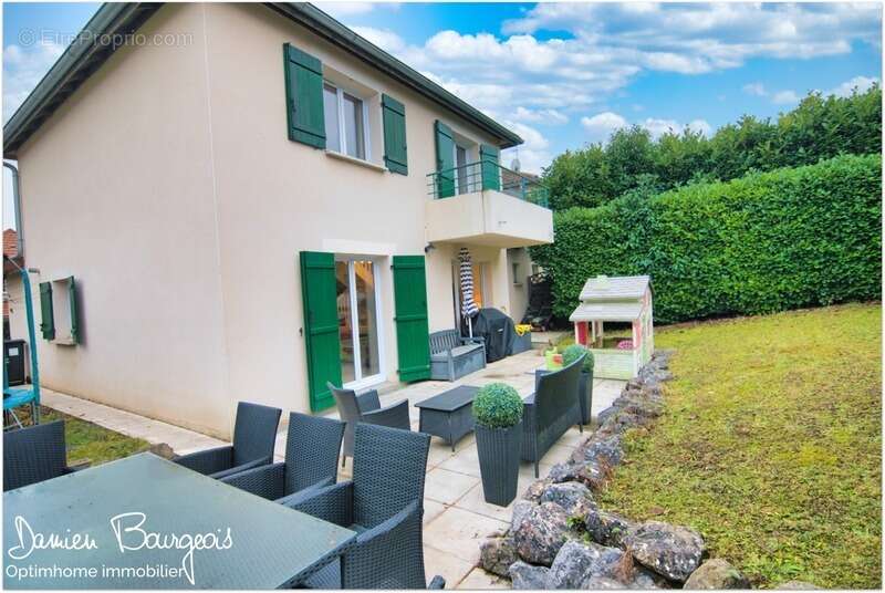 Maison à PREVESSIN-MOENS