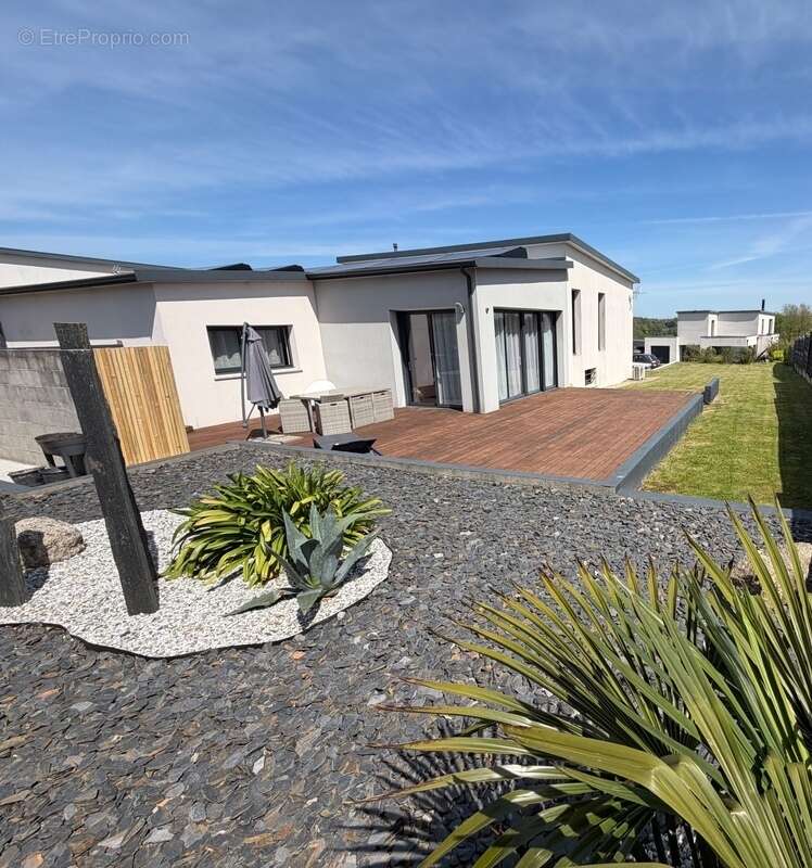 Superbe Maison contemporaine lumineuse avec terrasse et suite parentale – à découvrir ! TREGLONOU (29) - photo 2