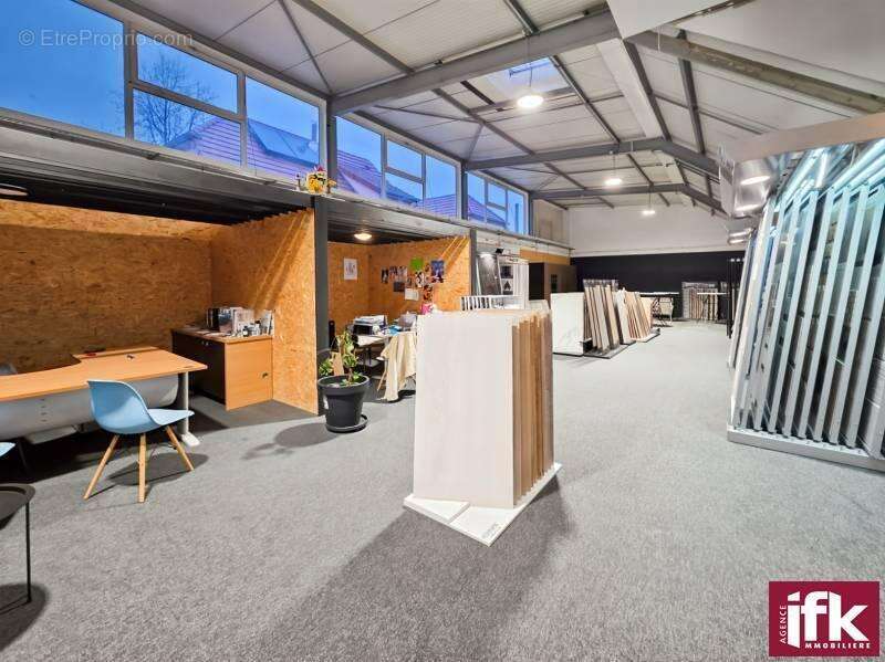 Commerce à HORBOURG-WIHR