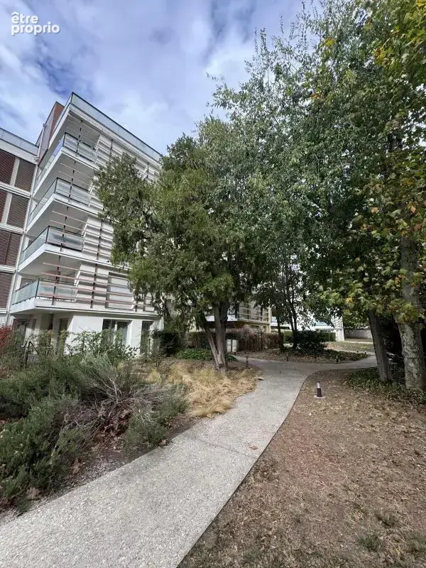 Photo Appartement à Lyon-8e au prix de 205 000€