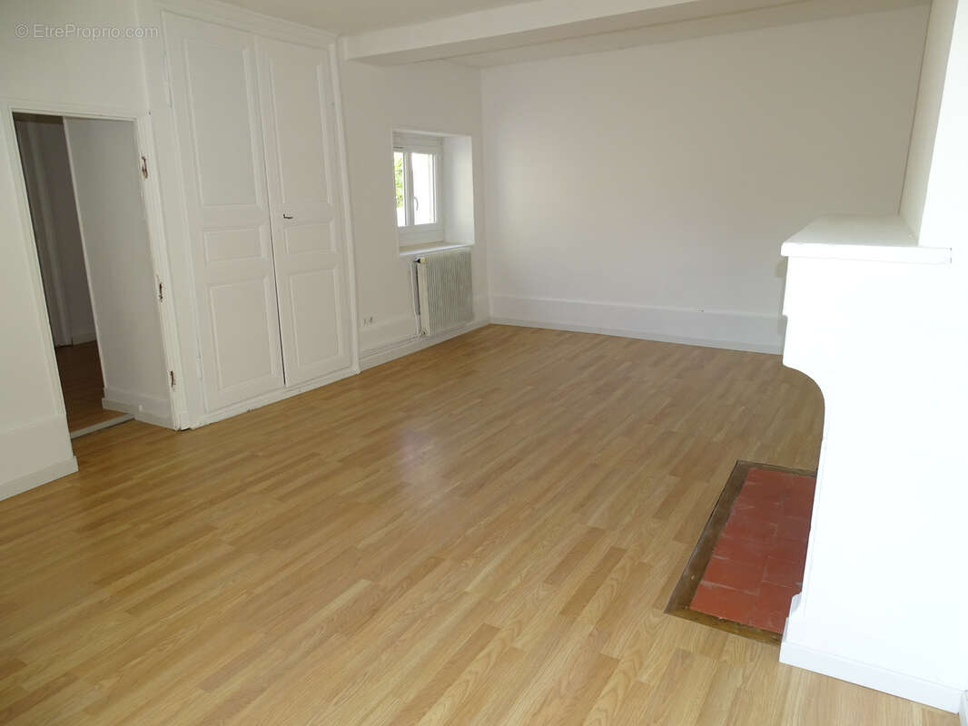 Maison à CHATILLON-SUR-SEINE