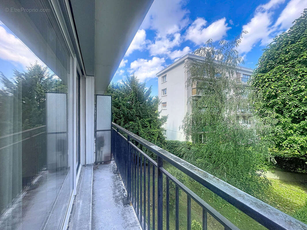 Appartement à CHATILLON