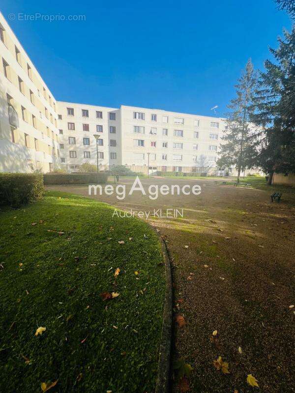 Appartement à SENS