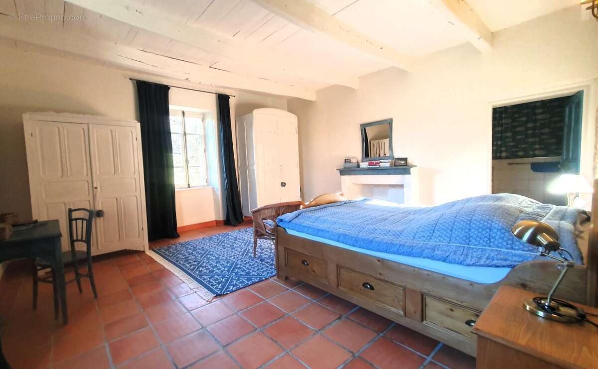 Maison à LUNAC
