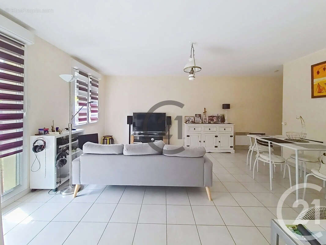 Appartement 66 m² à Saint-Georges-Sur-Baulche  - photo 5