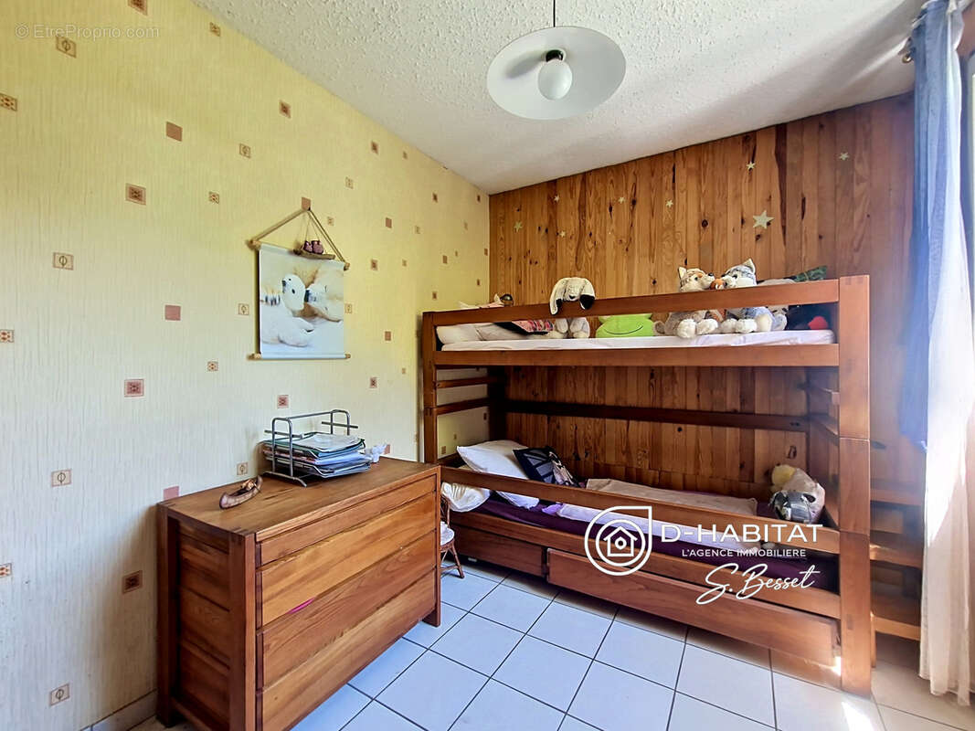Appartement à GIERES