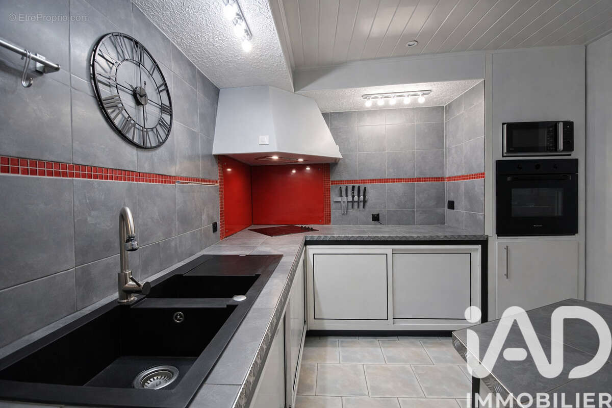 Photo 4 - Maison à PEYRESTORTES