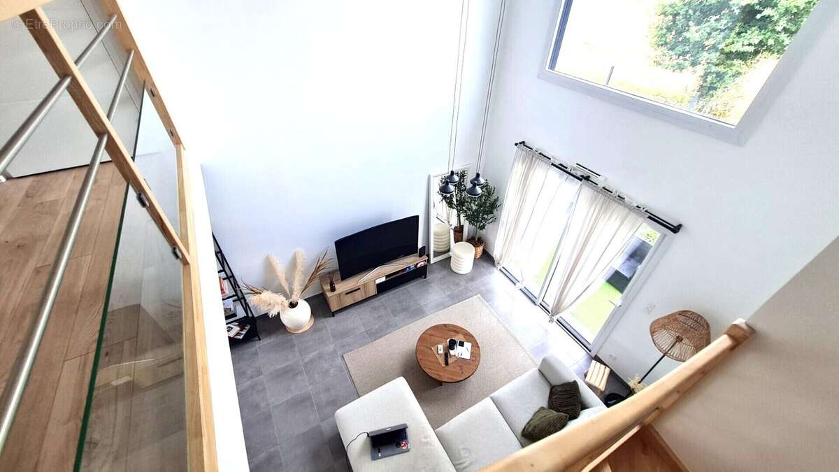 Maison à CHASNE-SUR-ILLET