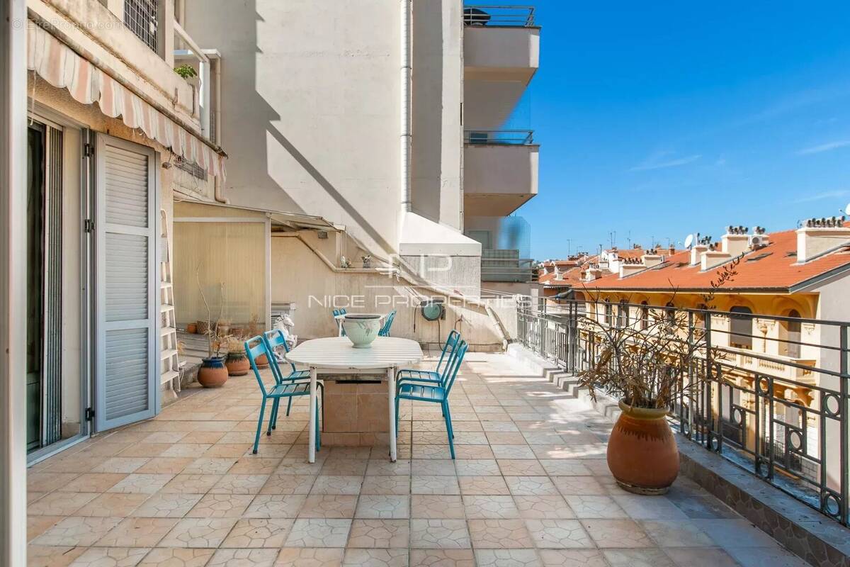 Appartement à NICE