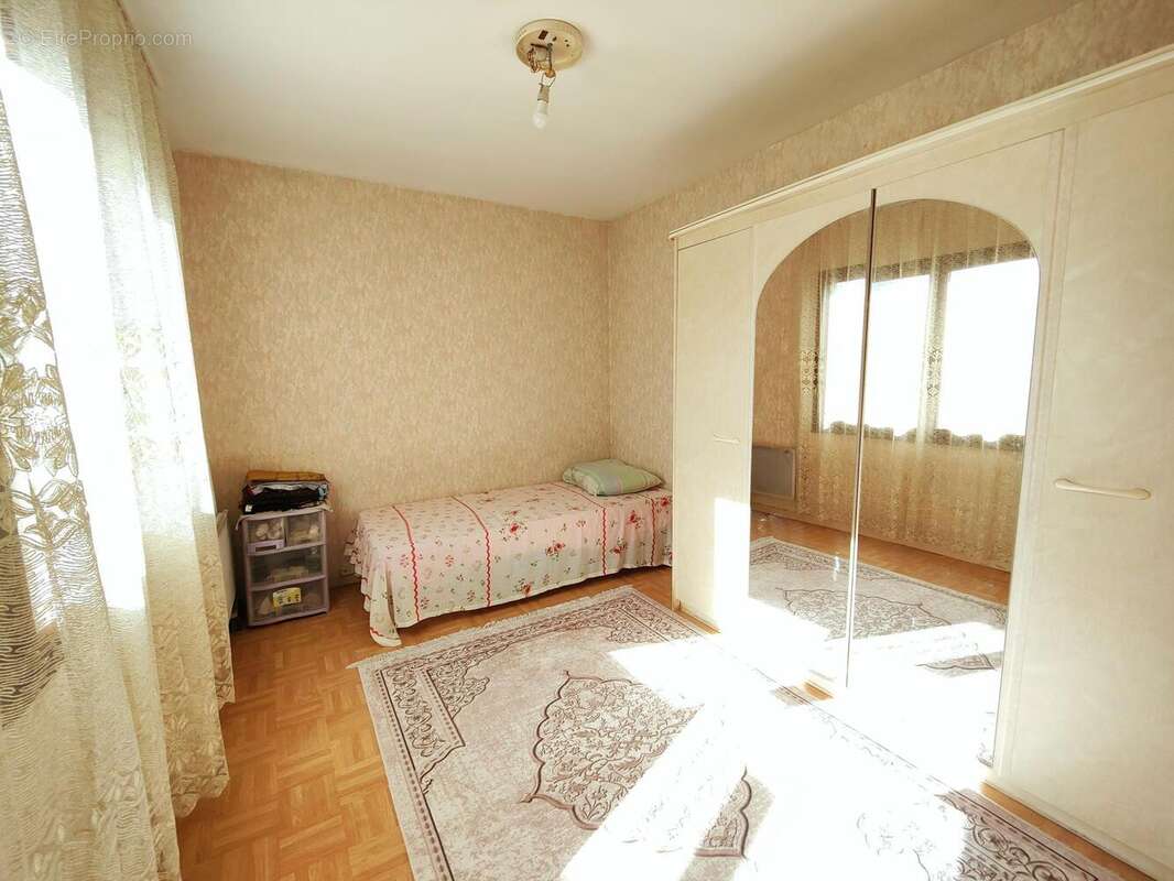 Maison 51 m² à Cenon  - photo 5