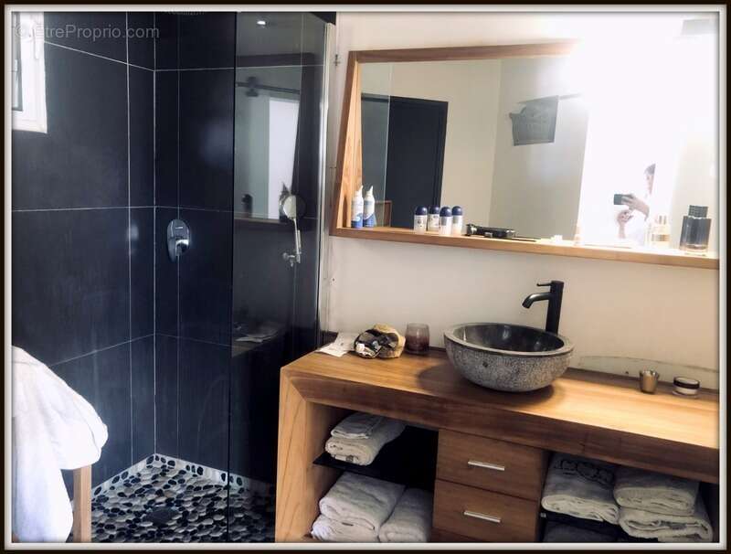 Maison à BAIE-MAHAULT