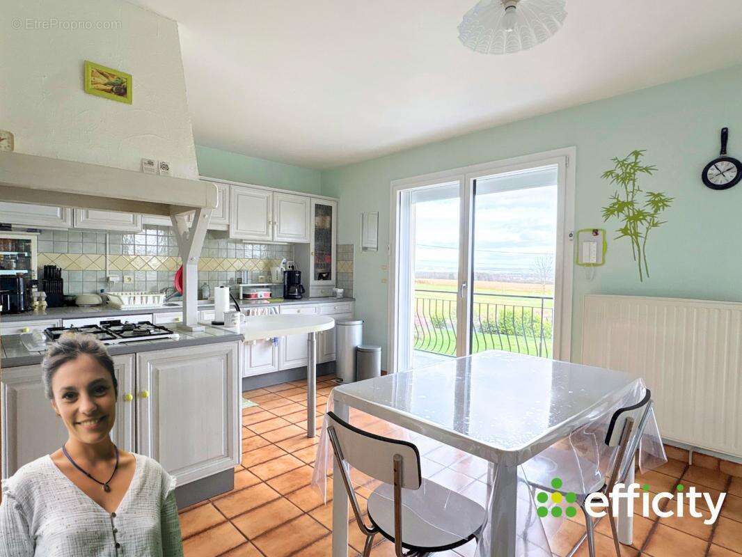 Maison à SAINT-MARCELLIN-EN-FOREZ