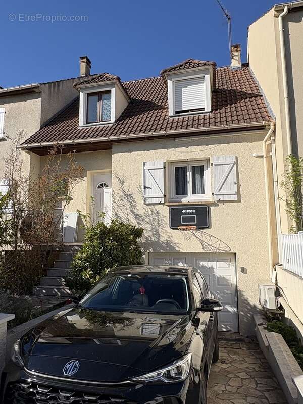 Maison à MONTFERMEIL