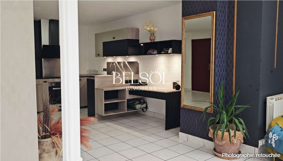                     coin télétravail  - Appartement à AIX-LES-BAINS
