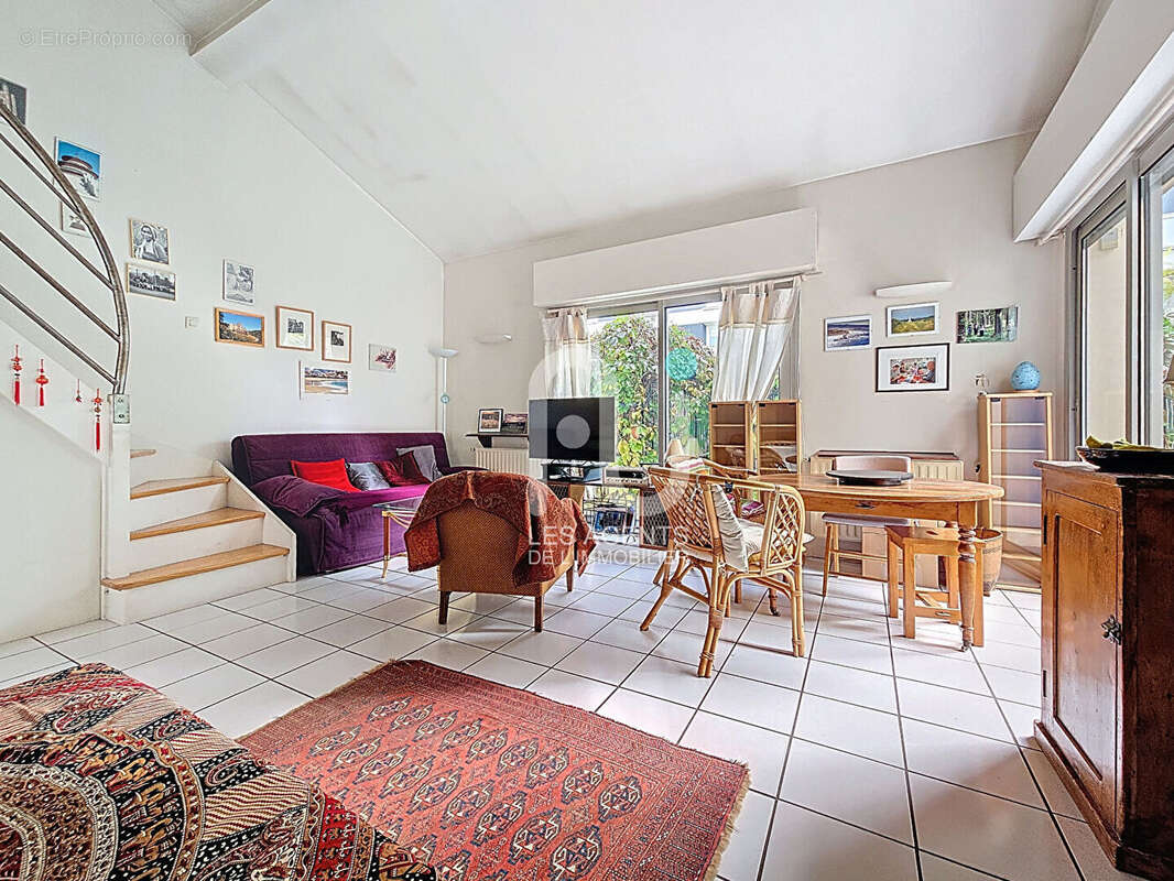 Maison à ASNIERES-SUR-SEINE