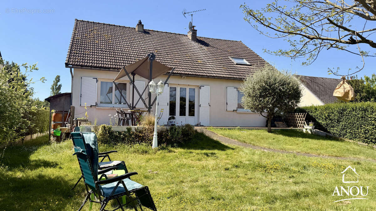 Maison à CHATILLON-EN-DUNOIS