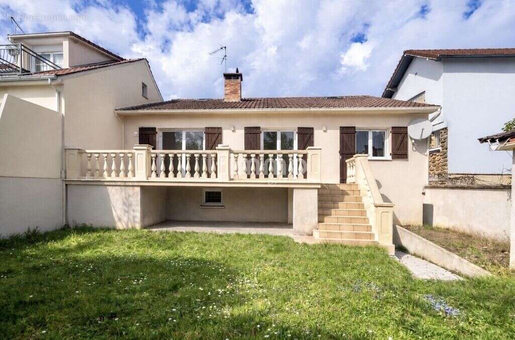 Maison F7 150 m2 Richardets Noisy-Le-Grand - photo 8