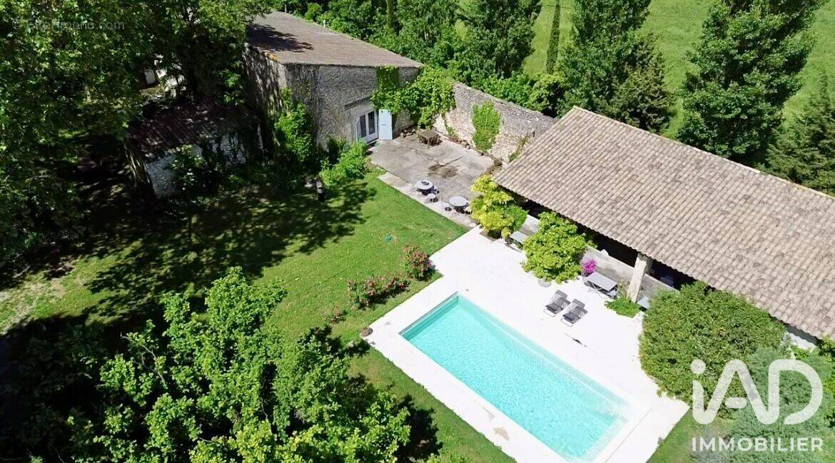 Photo 1 - Maison à ORGON