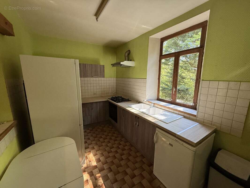 Maison à COUSOLRE