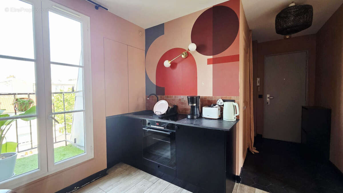 Appartement à PARIS-11E