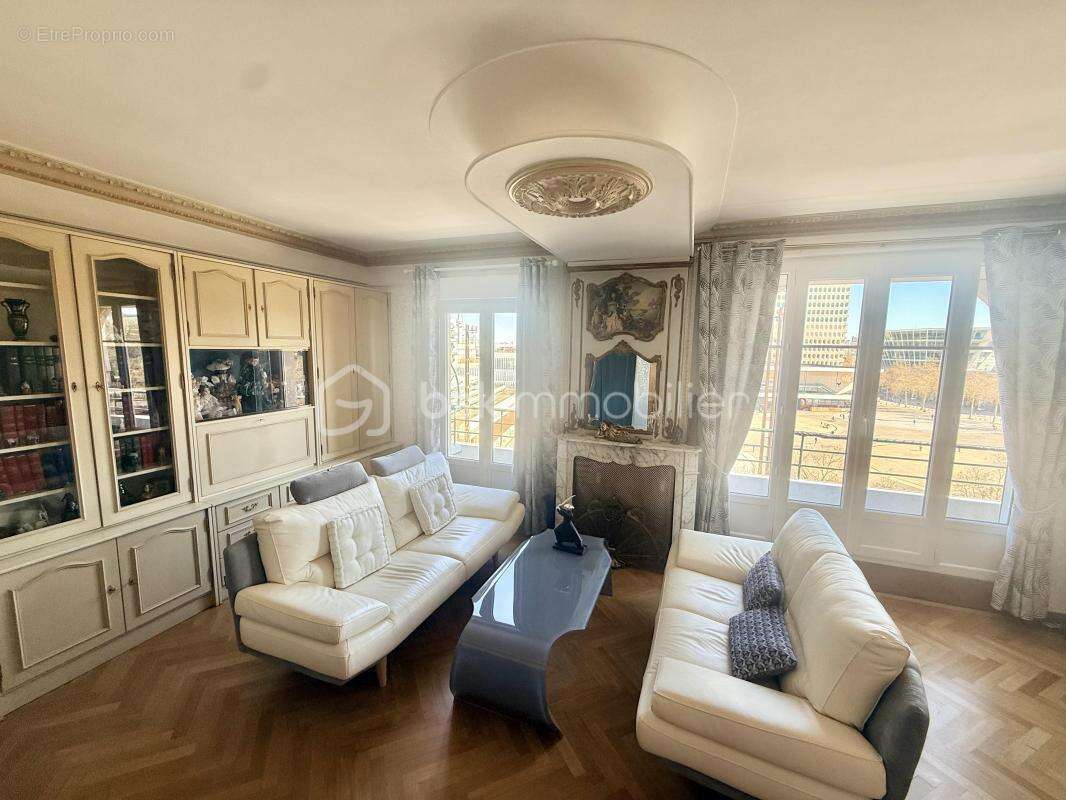  Appartement 5 pièces – 86 m² – Centre-ville de Rennes VUE A 180° Au 6ᵉ étage avec ascenseur - photo 23