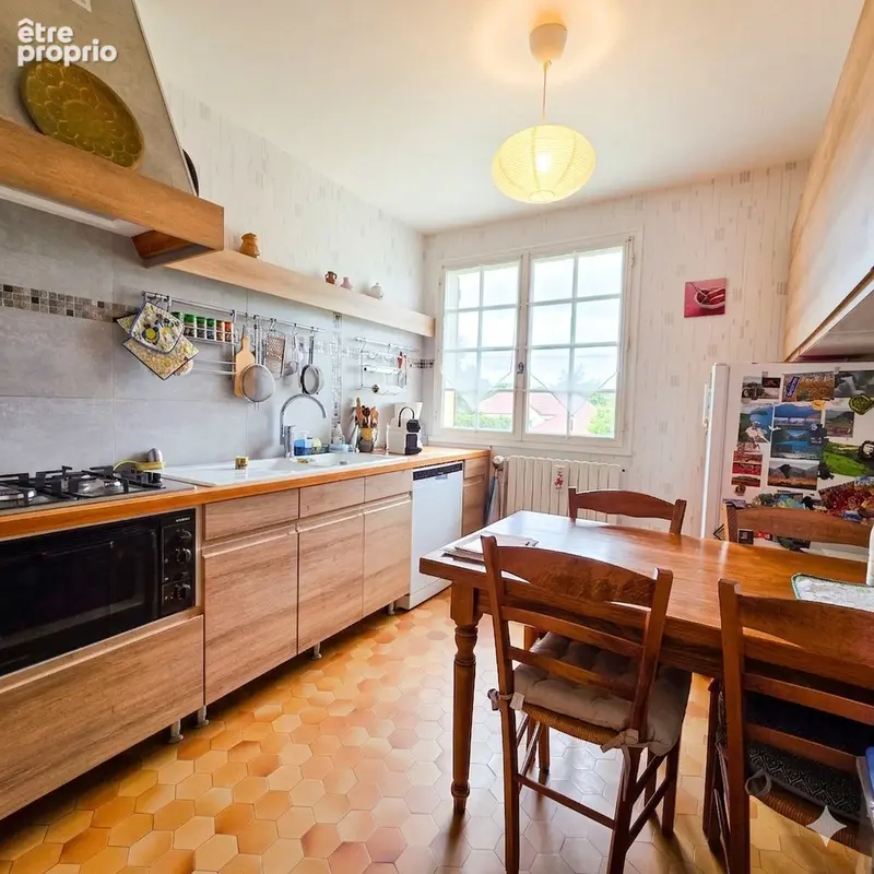 Maison  6 pièce(s) 120 m2 - photo 2
