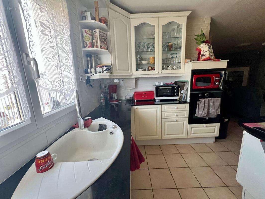Maison  plain pieds 80 m2   12mn TGV - photo 13