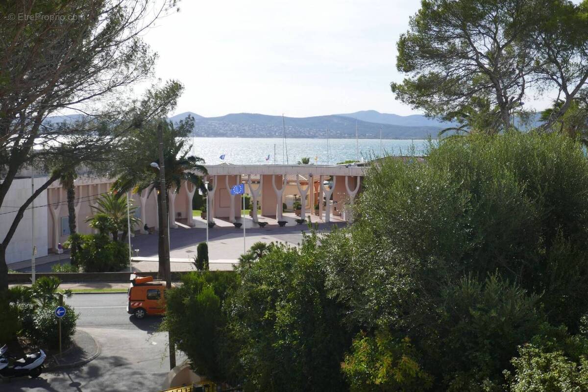 Appartement à SAINT-RAPHAEL