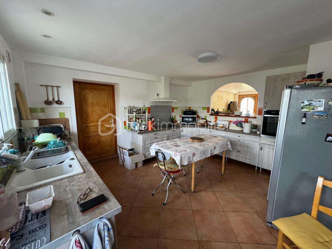 Maison à COUTRAS