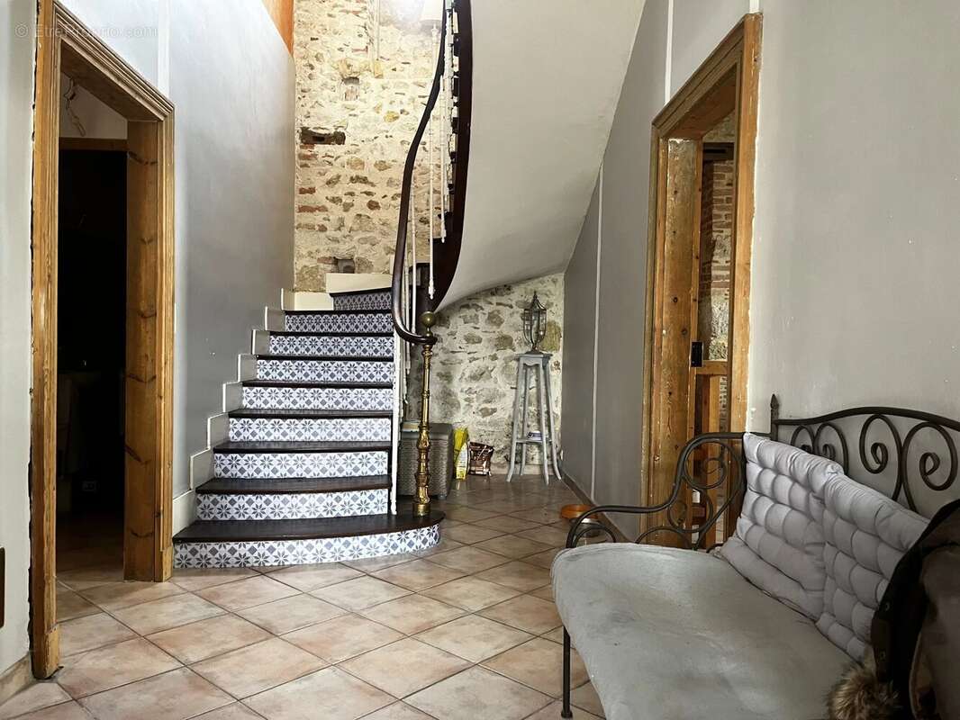 Maison de caractère rénovée - photo 2