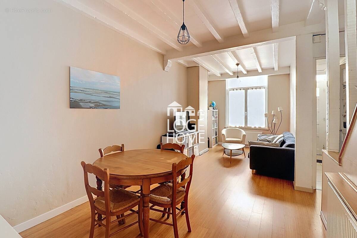 Maison à HELLEMMES-LILLE