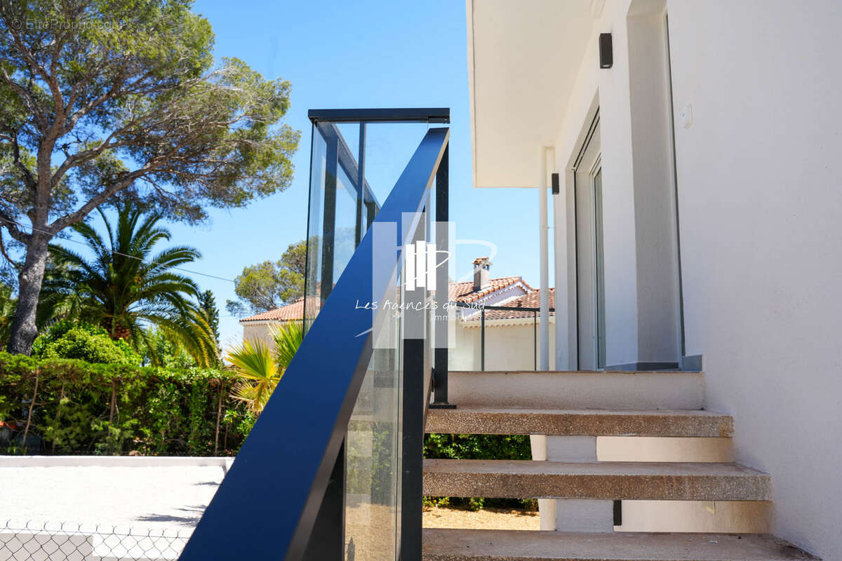 Appartement à SAINT-RAPHAEL
