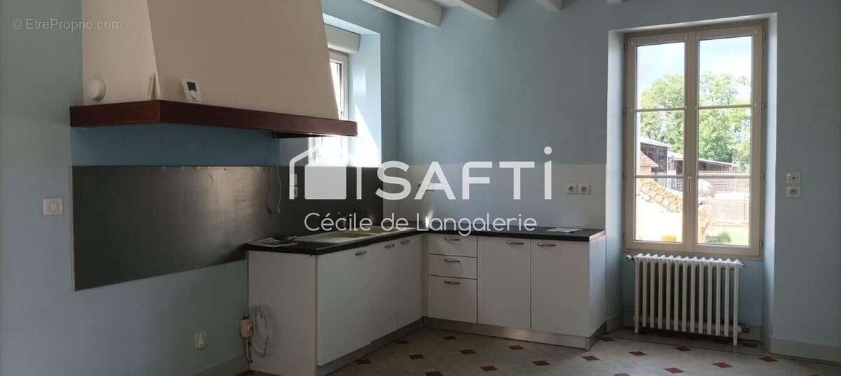Maison 151 m² à Sauzelles  - photo 6