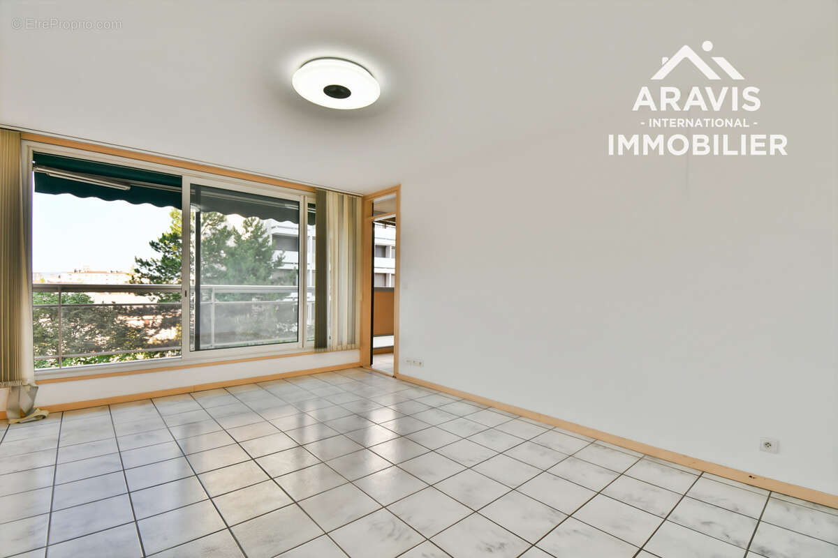 Appartement de 4 pièces de 79 m2 - photo 5