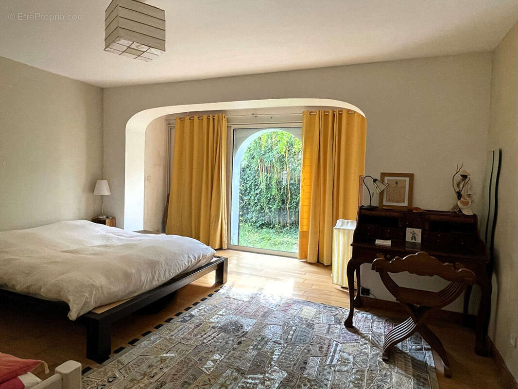 Maison à PESSAC