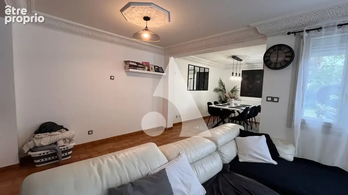 Spacieuse maison avec 3 chambres - proche Gare - photo 5