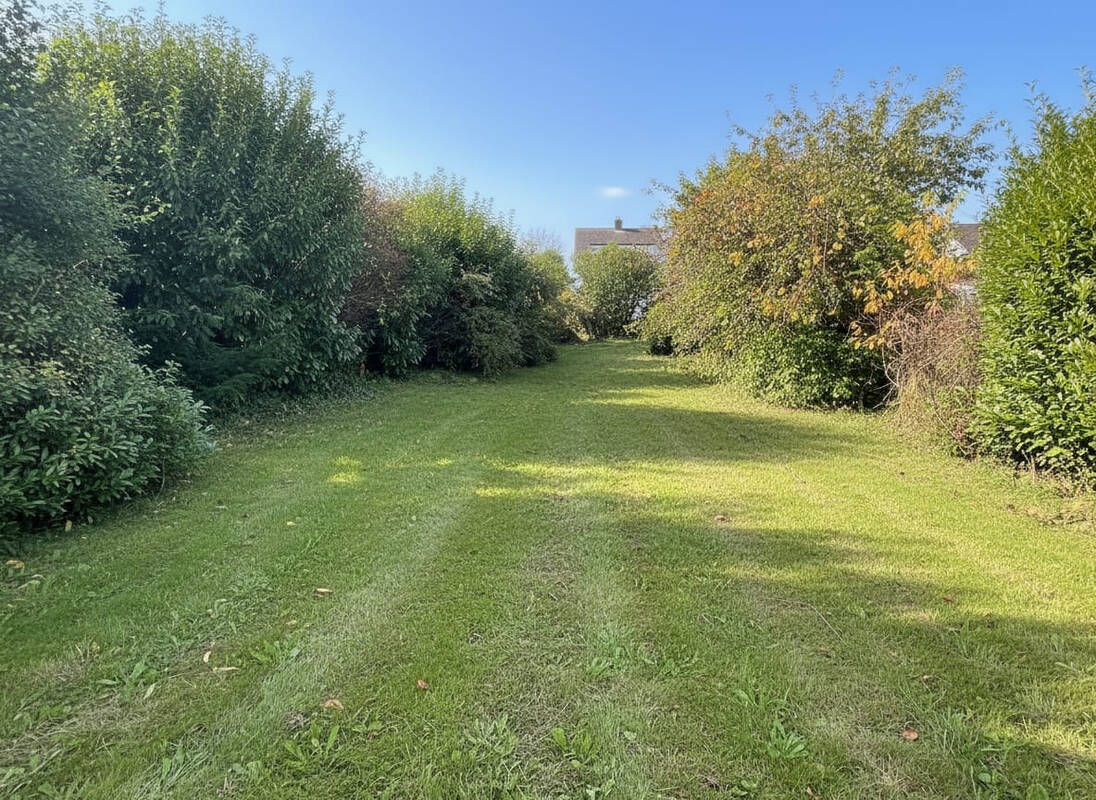 Terrain à VERRIERES-LE-BUISSON