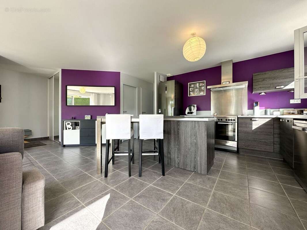 Maison à MIREFLEURS