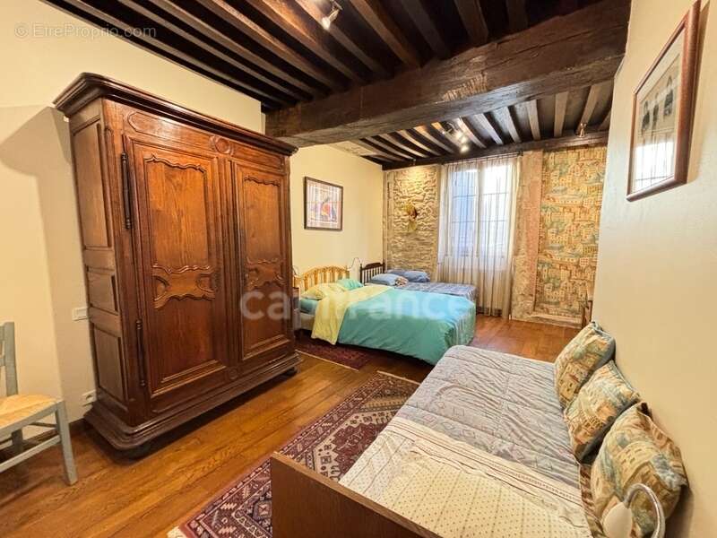 Maison à CUISERY