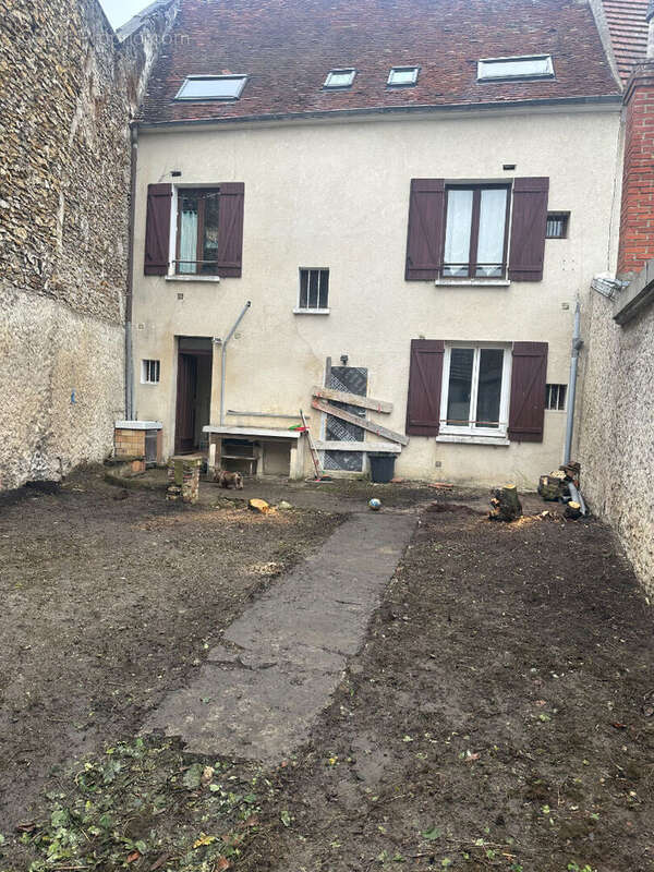 Appartement à COULOMMIERS