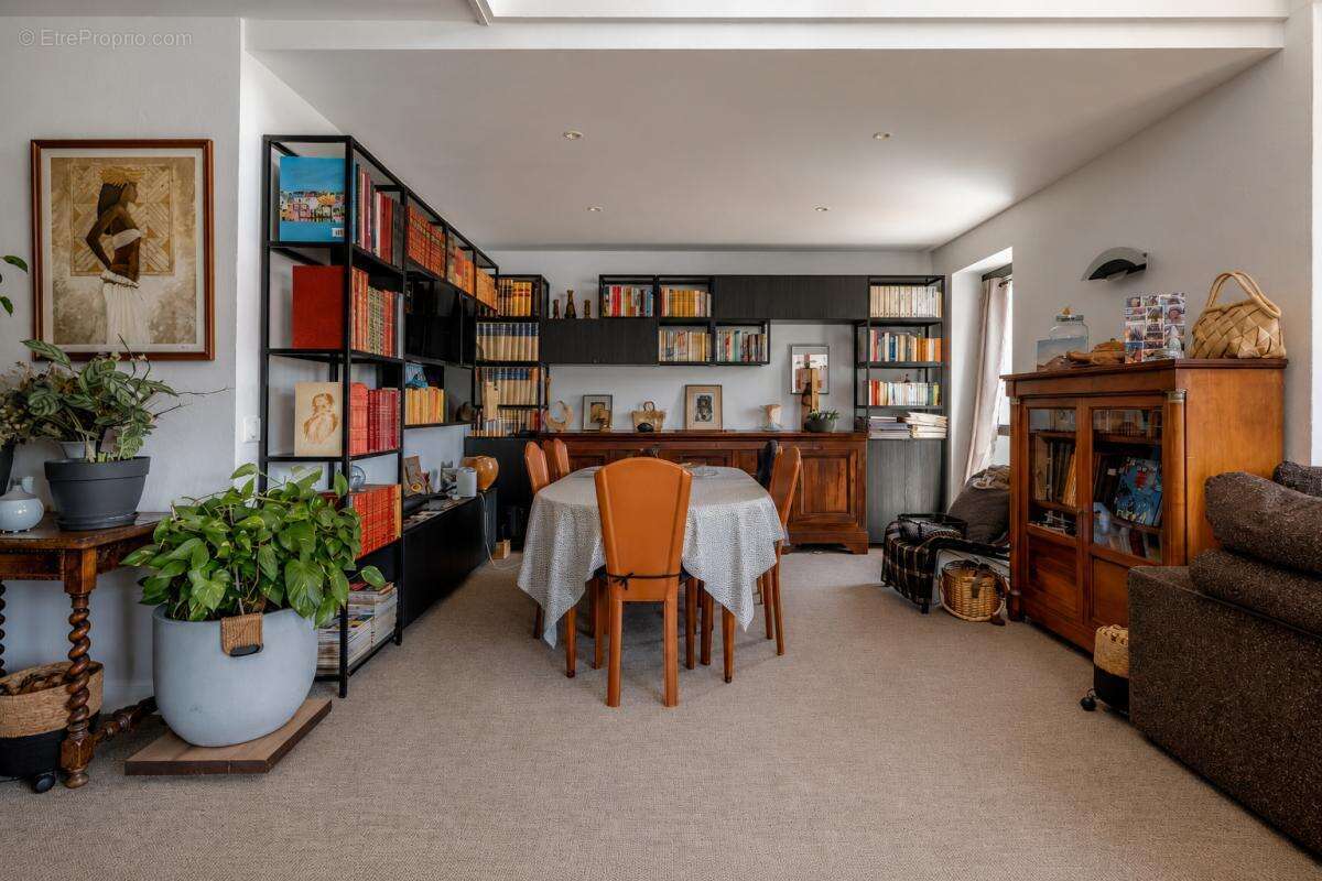Suresnes appartement 6 pièce(s) 263.92 m2 - photo 3