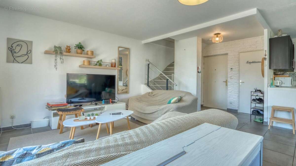 Appartement à LYON-8E