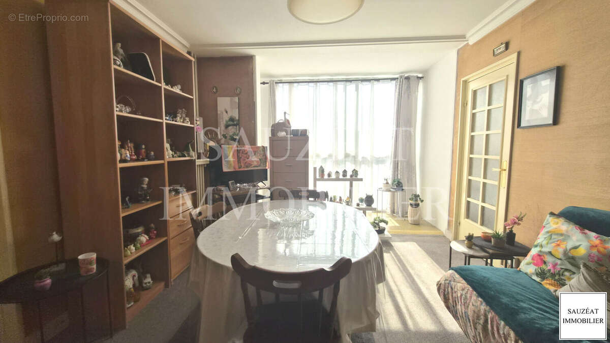 Appartement à BAGNEUX