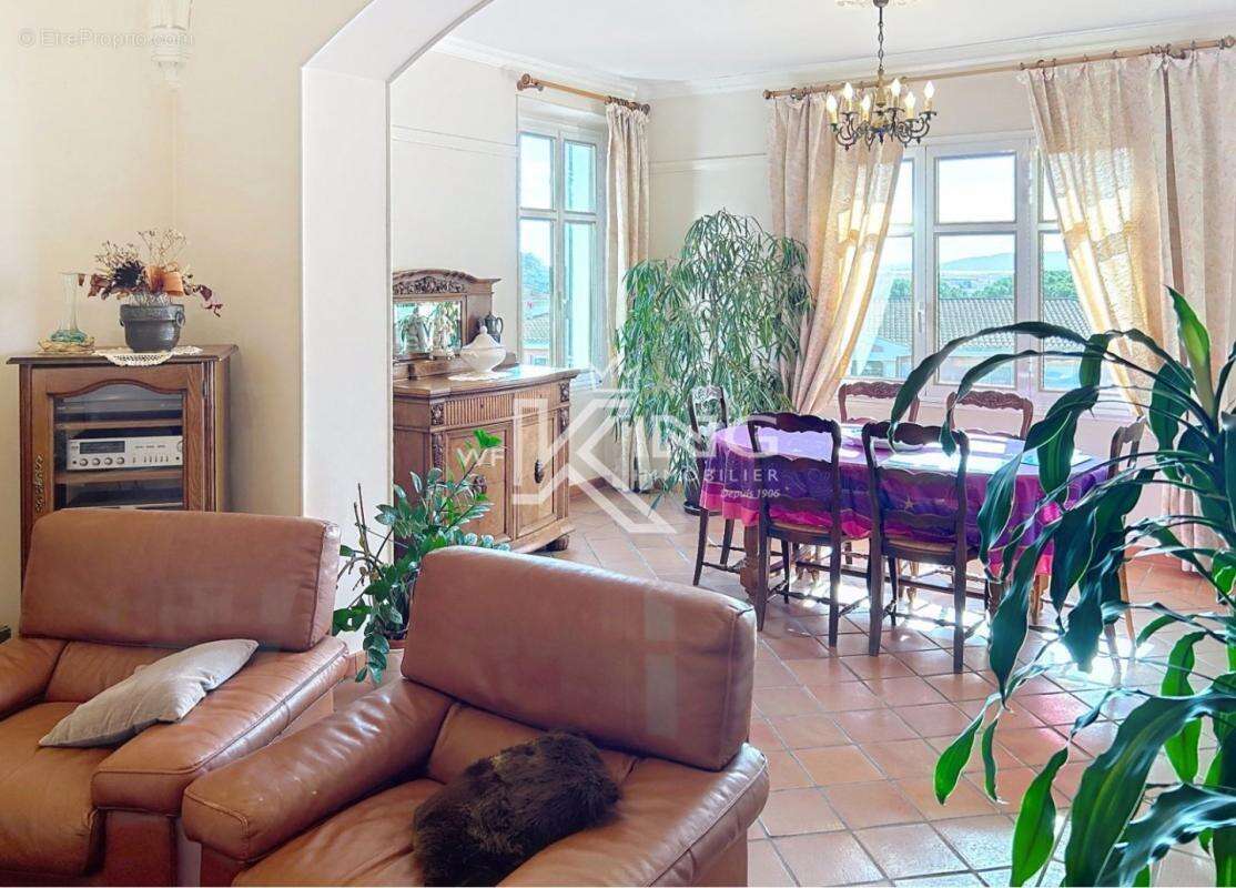 Maison à SAINT-RAPHAEL