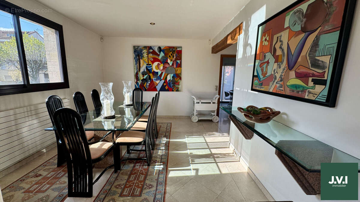 Maison à ENGHIEN-LES-BAINS