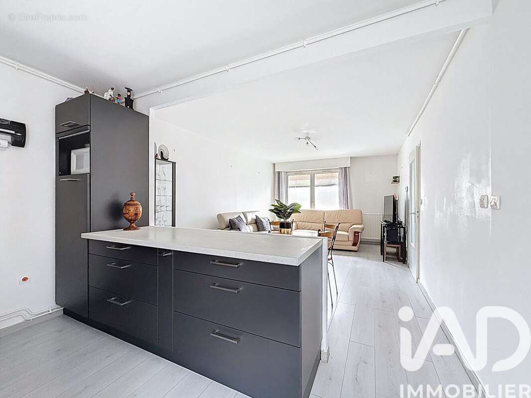 Photo 5 - Appartement à VILLENEUVE-D'ASCQ