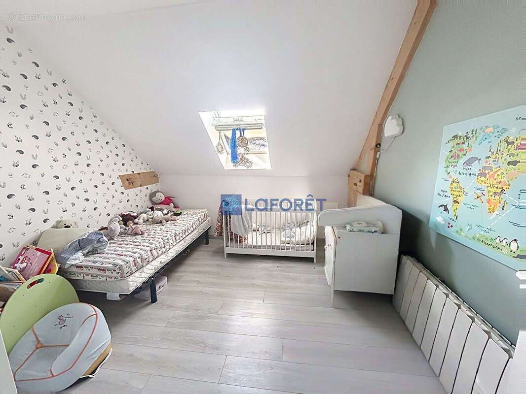 Maison Morsain 7 pièce(s) 161 m2 - photo 10