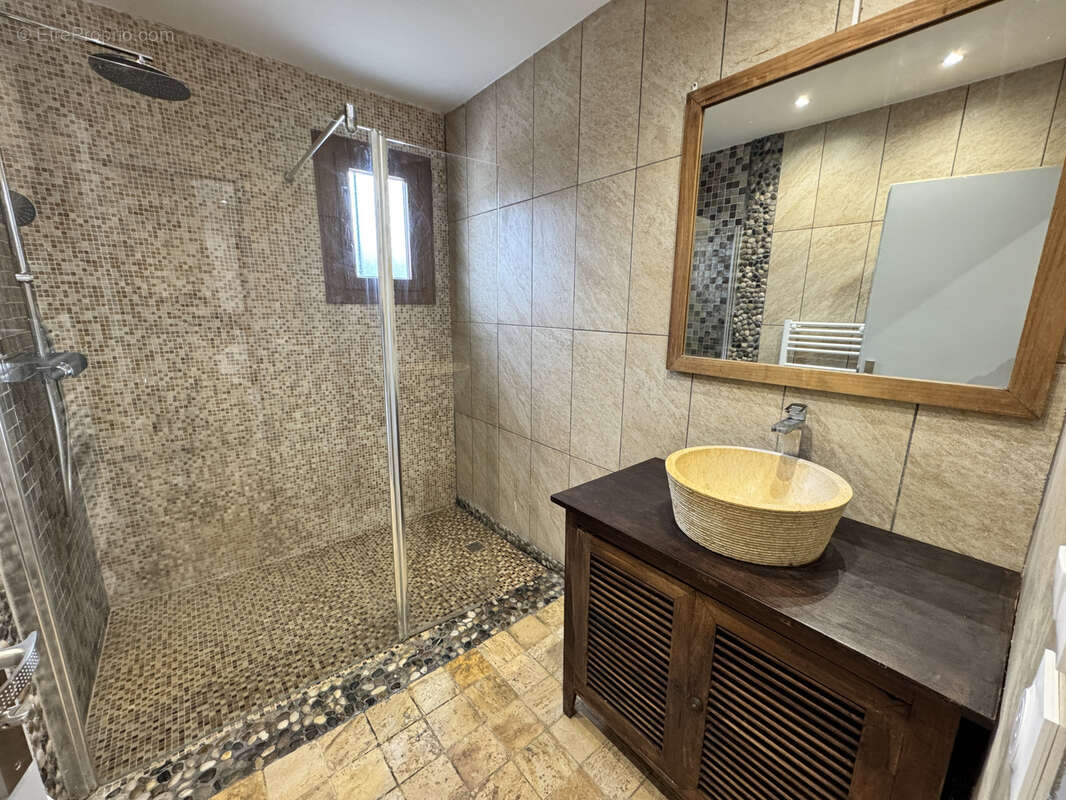 Maison à IVRY-LA-BATAILLE